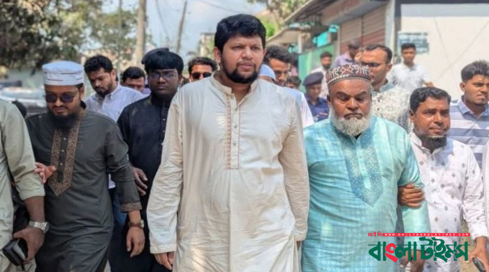 বাংলাদেশে উগ্রবাদের ঠাঁই হবে না: মাহফুজ আলম